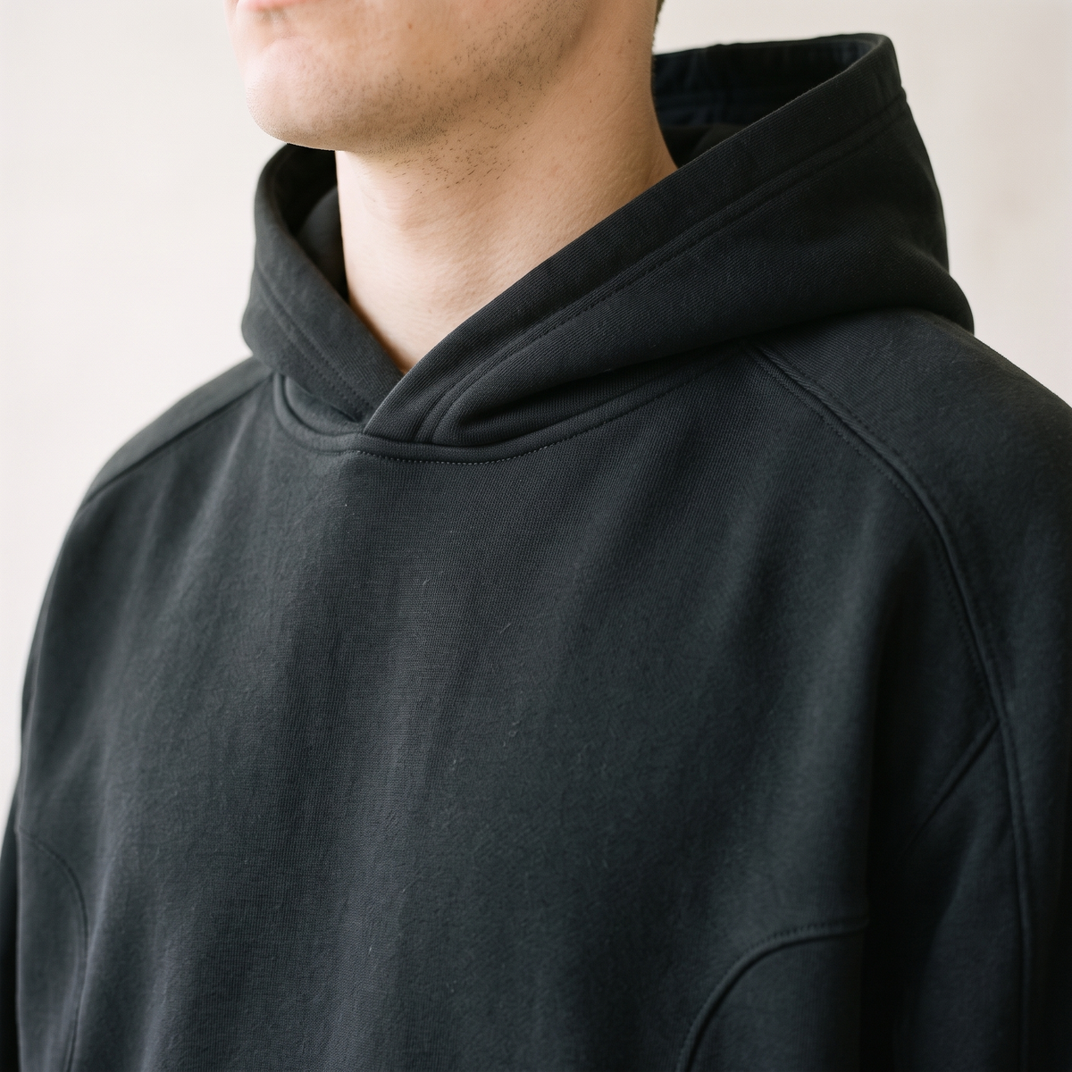 Plain Heavyweight Hoodie Black hood and cuff detail