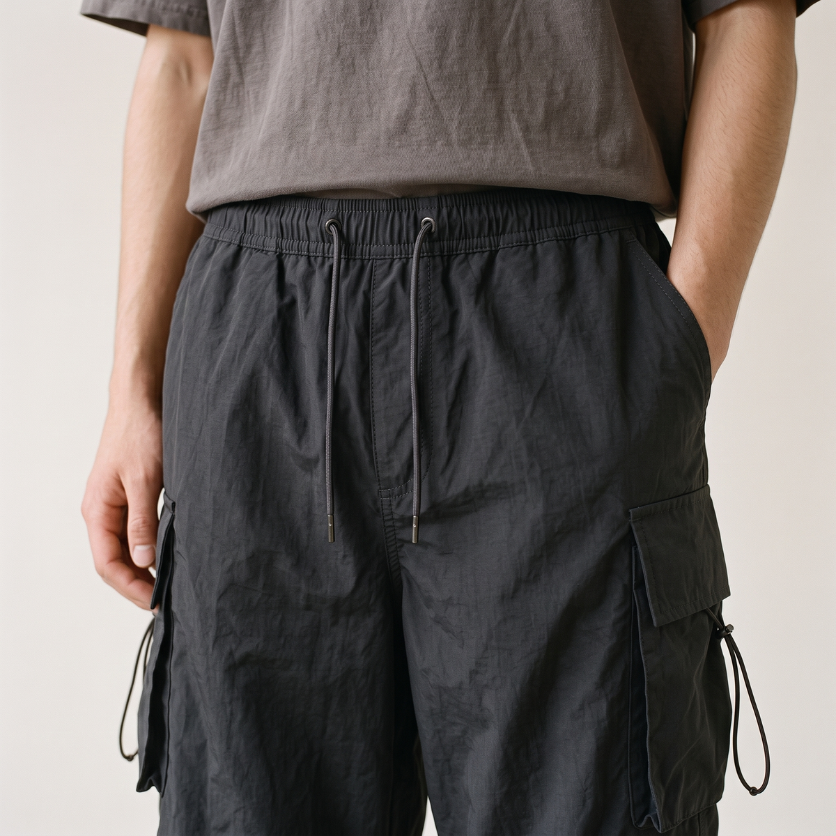Oversized Cargo Pants Black waistband detail