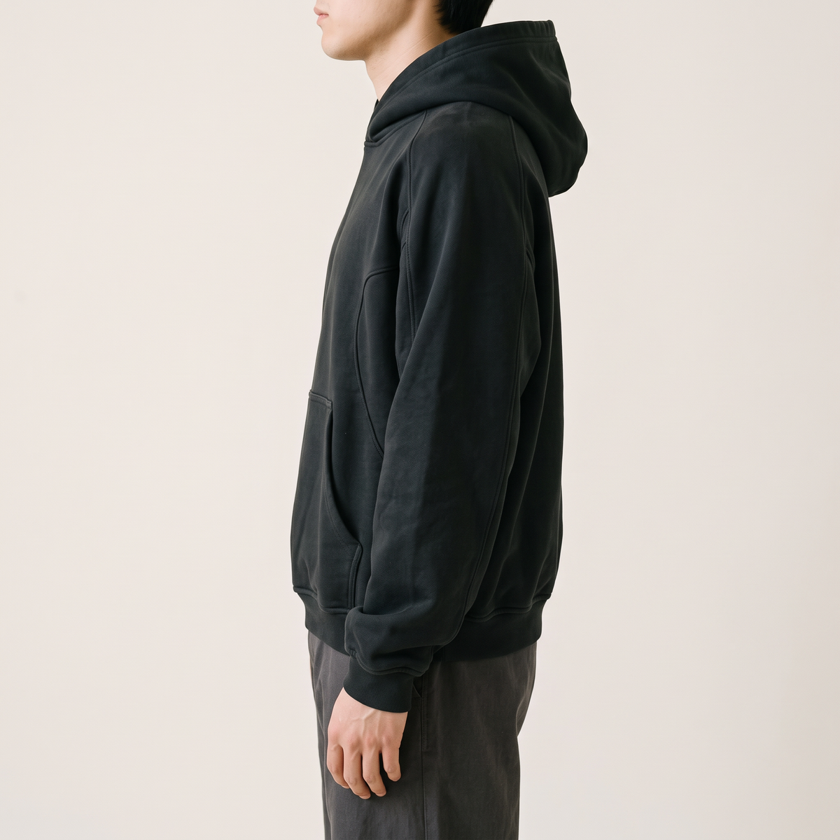 Plain Heavyweight Hoodie Black side